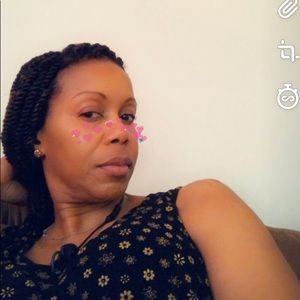 Meet your Posher, Heddia